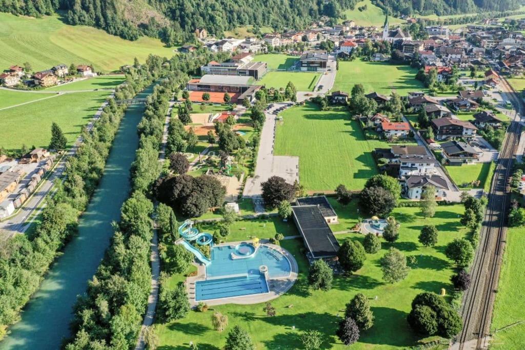 Ferienhaus Zillertal Panorama Blick Balkon Sauna Zellberg Dış mekan fotoğraf