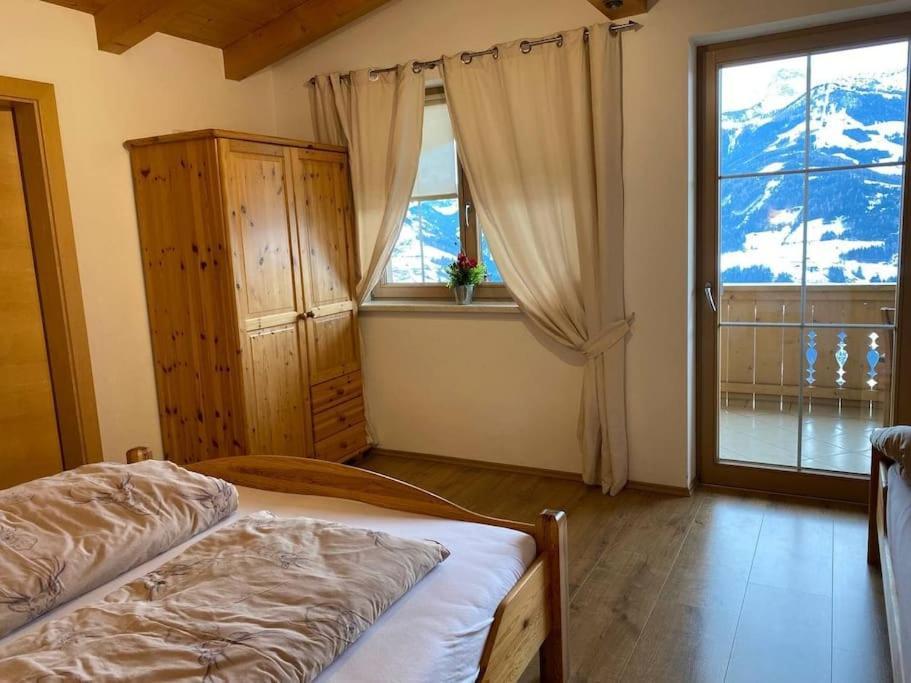Ferienhaus Zillertal Panorama Blick Balkon Sauna Zellberg Dış mekan fotoğraf