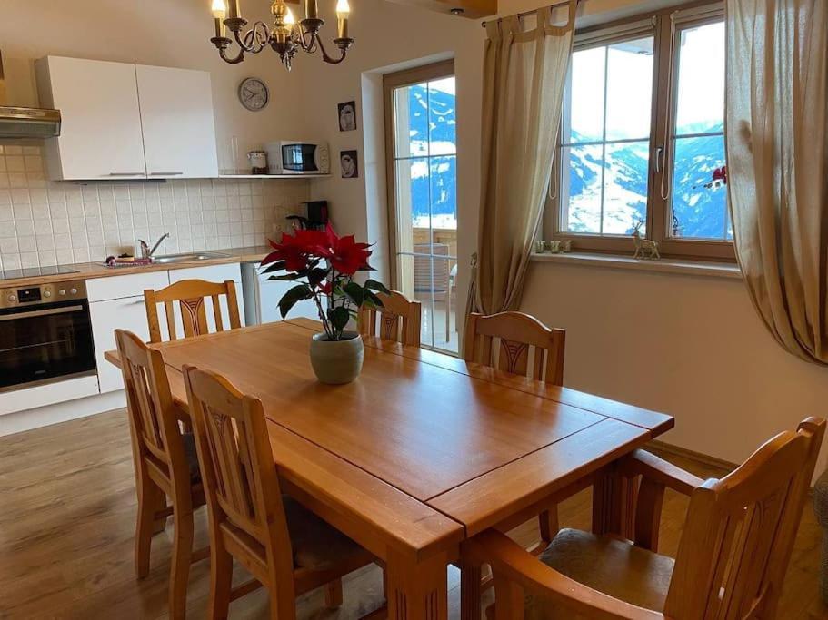 Ferienhaus Zillertal Panorama Blick Balkon Sauna Zellberg Dış mekan fotoğraf