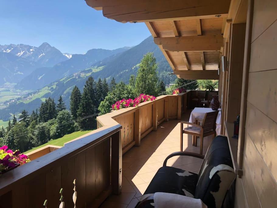 Ferienhaus Zillertal Panorama Blick Balkon Sauna Zellberg Dış mekan fotoğraf
